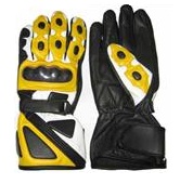 Des gants en cuir de moto jaune
